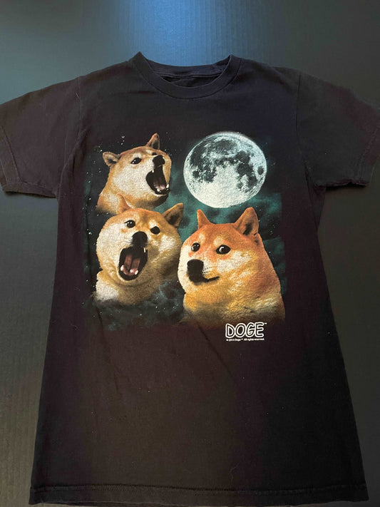 DOGE (to the) Moon T-Shirt